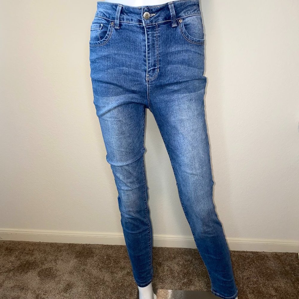 Skinny jeans
